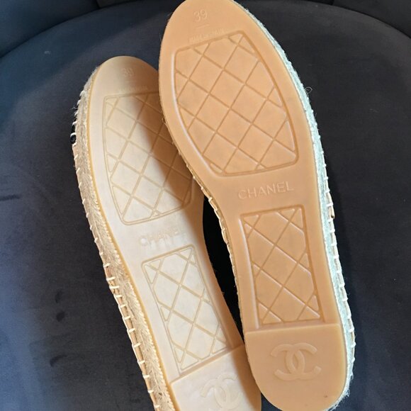 Chanel Beige/Black Lambskin Espadrilles - Picture 7 of 8